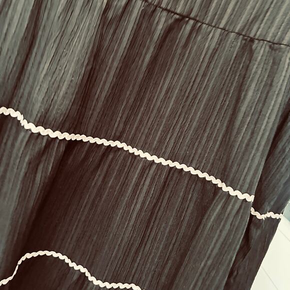 Dress Midi Maxi Black Tiered Boho Peasant Ric-Rac Trim 4XL Bell Sleeves SHEIN - Picture 7 of 8